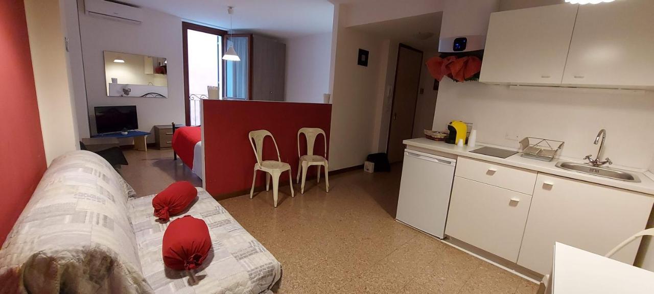 Marconi Rooms Loggia Delle Erbe 베로나 외부 사진